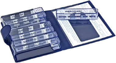 PORTAPILLOLE SETTIMANALE MEDIDOS BLU APERTURA/CHIUSA IN VELCRO 10,5X15,5X2,5 CM_ - Farmacia Rossi2 - Farmacia Rossi 